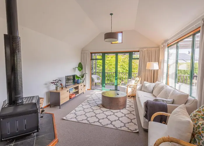 Holiday home Rata Street Retreat *