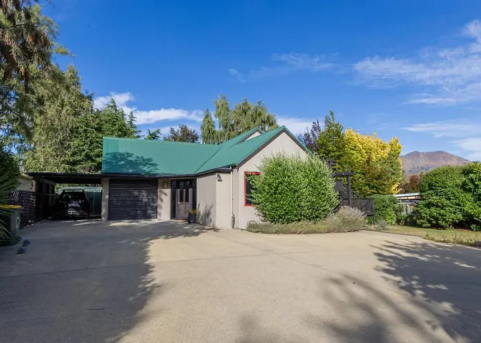 Holiday home Rata Street Retreat